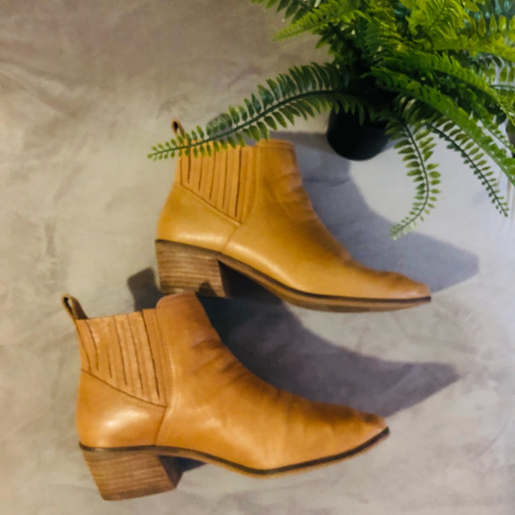 Lucky Brand Brown Boots